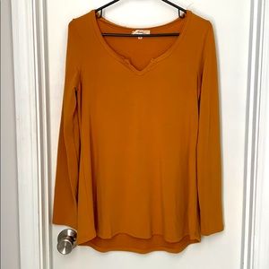 Andree by Unit Sweater